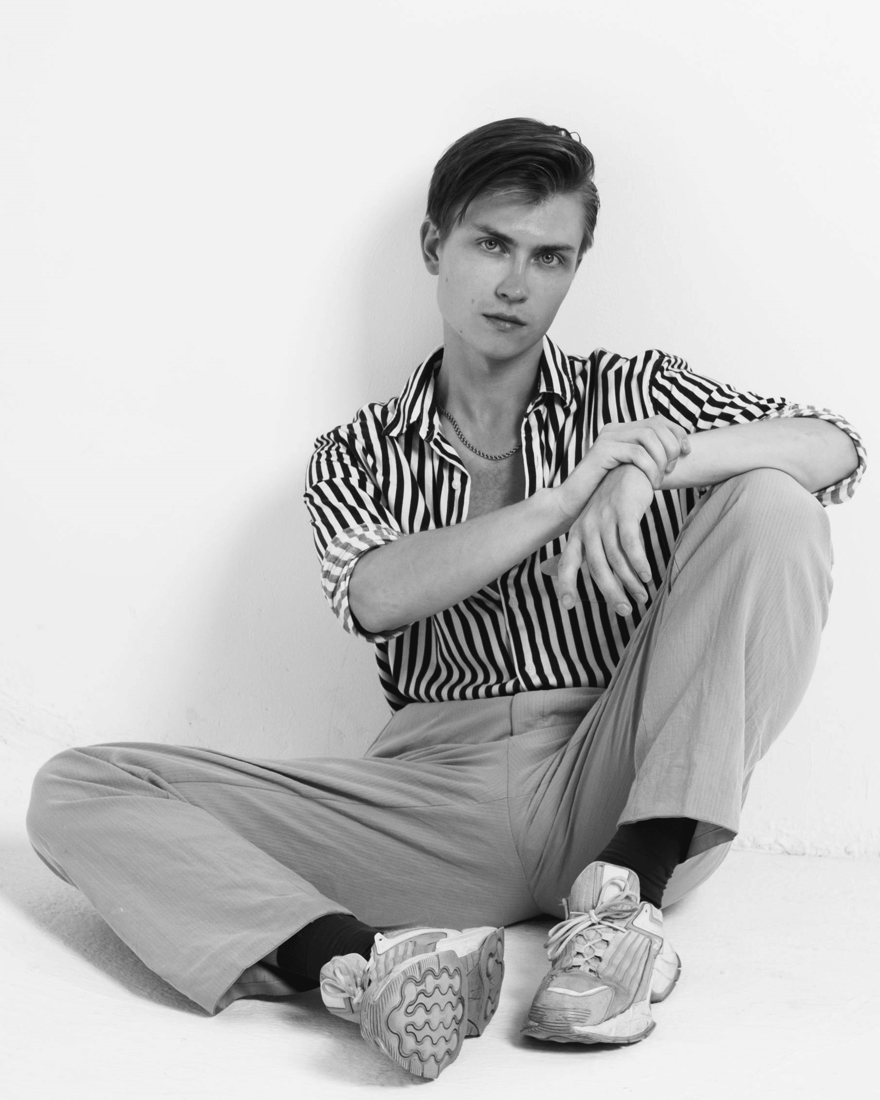 Men's Tailored Formal Trousers for Professional Wear